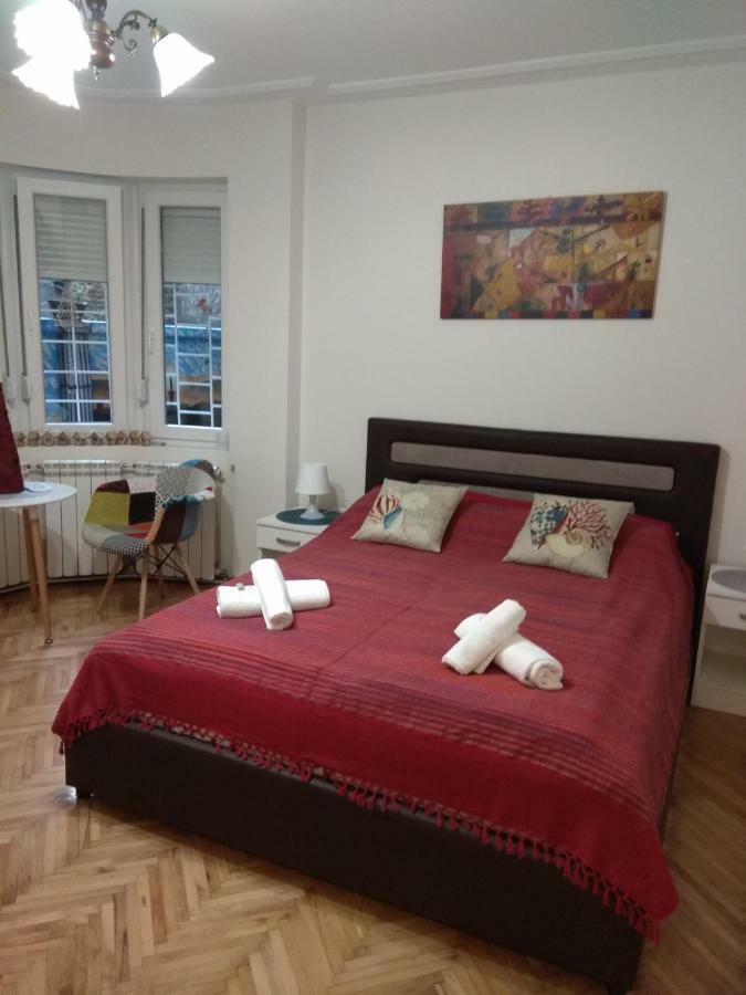 Bohemian Dawn Apartment Belgrado Exterior foto